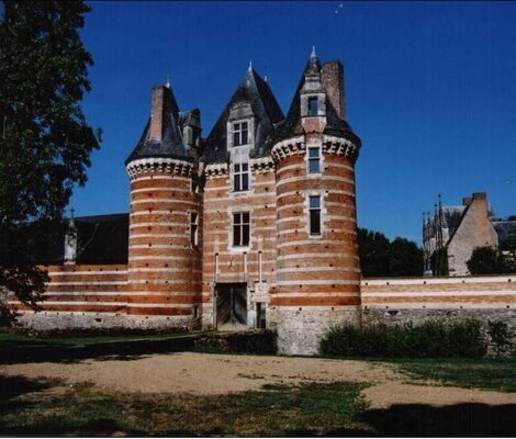 PCU-chateau-de-mortiercrolles (1)