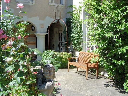 SEM-maison-du-roi-rene-01