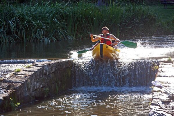canoe-kayak-du-parc-de-vaux-ambrieres-les-vallees-53-asc-3