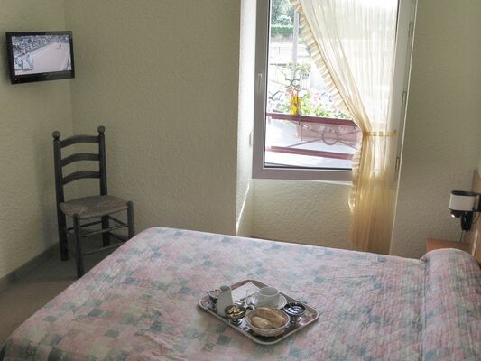 HOT53-hotel-restaurant-de-la-gare-1