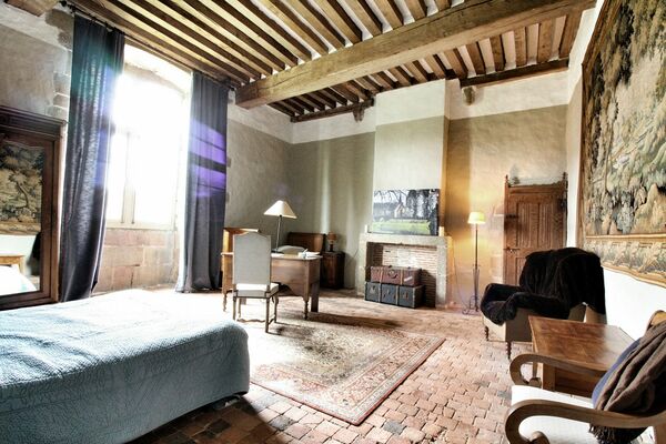 chambre Aubusson - château de Bourgon