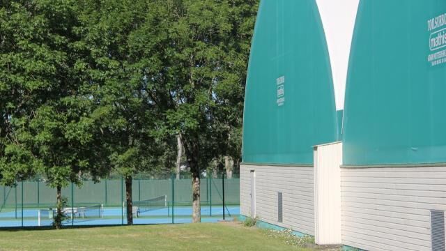 courts de tennisEvron