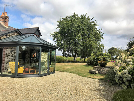 gite-montebrun-veranda