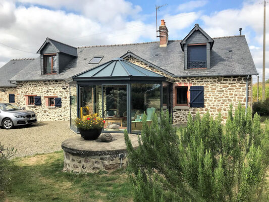 gite-montebrun-ext