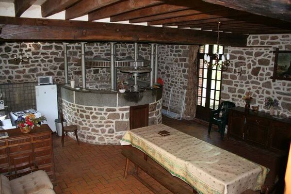gite-le-moulin-de-boistard-chantrigne-53-hlo-3