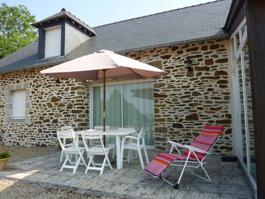 gite-le-logis-de-la-flemengere-saint-loup-du-gast-53-hlo-5