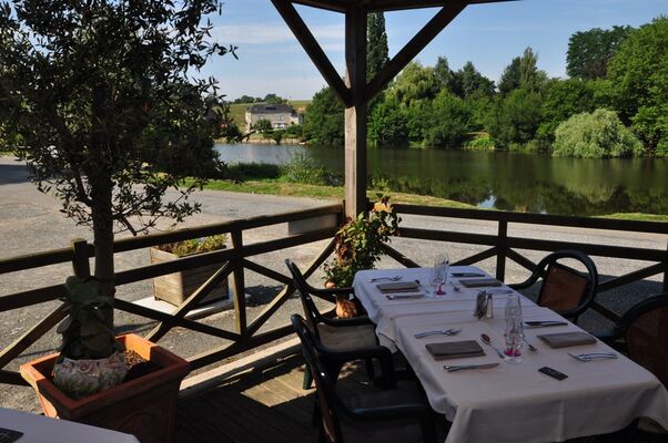hotelrestaurantbeaurivage-moulay-53-hot-10 _CP Patrick LECOQ Logis de la Mayenne
