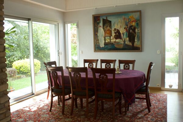 Maison-de-l-Orbiere-salle-a-manger