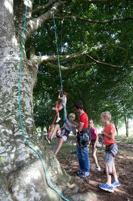parcours-accrobatique-en-hauteur-parc-de-loisirs-de-la-colmont-gorron-53-asc-6-4