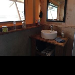 HPA 53 salle de bain lodge