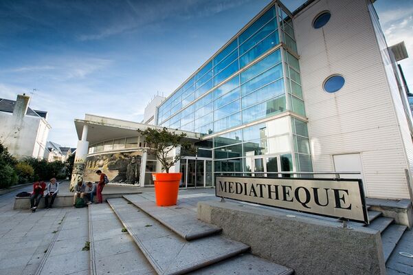 Facade Médiathèque--®Benoit Croisy