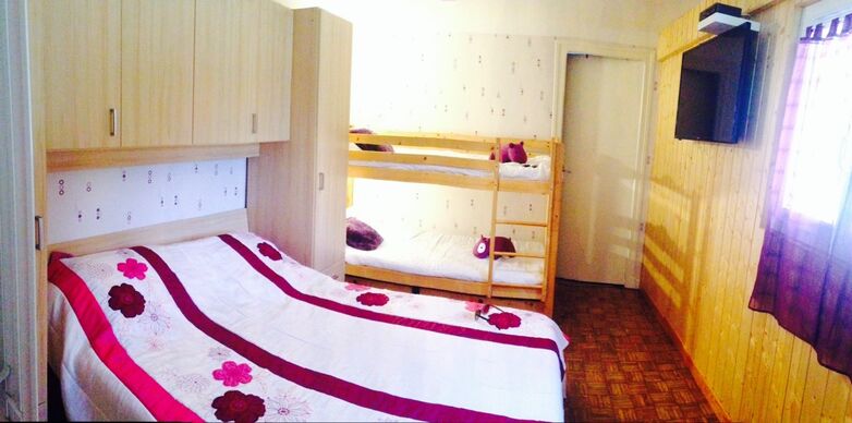 0000 DEBROIZE Jacqueline - 4p chambre