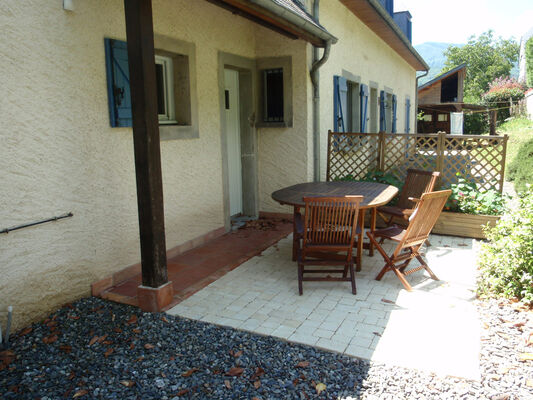 terrasse-crequy-ouzous-HautesPyrenees