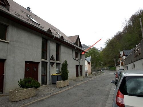 Bassi rue fenetre entree
