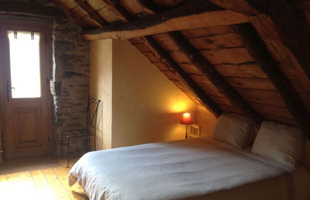 CAUSSIEU Francis Grange 6 pers - chambre 2