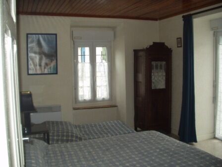 CHAMBRE 1 LODEHO