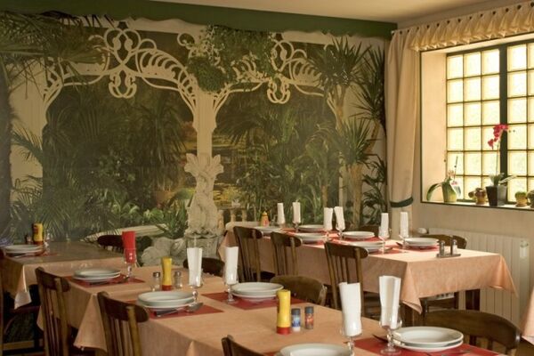 Cafe-Hotel-de-la-Gare-Pierrefitte-Nestalas-1