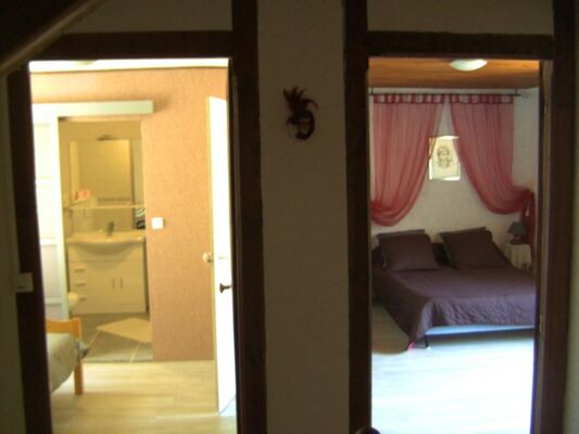 SANYOU-Chambres d'Hôtes -Chambre 2