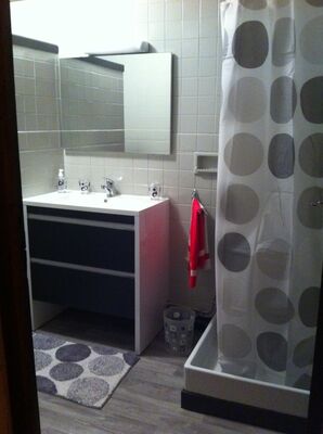 DEBROIZE Jacqueline 4p sallae de bain