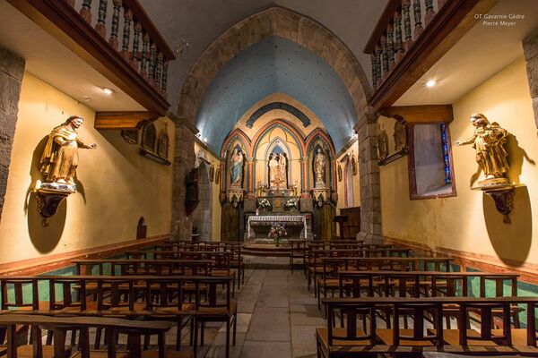 Eglise de Gavarnie interieur (1)
