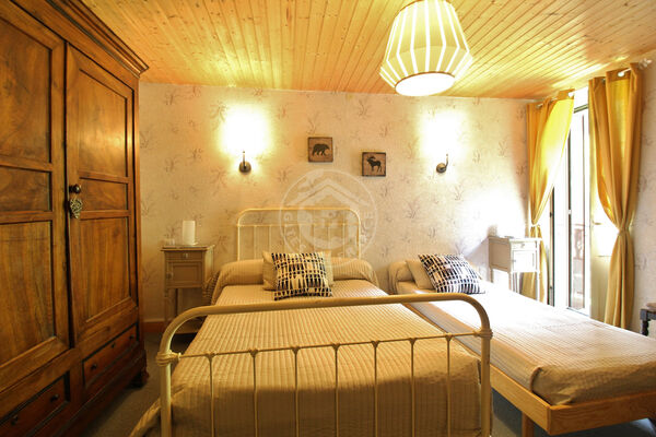 F-chambre2-courtade-gavarnie-HautesPyrenees