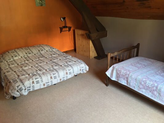 F-chambre3-exterieur-garcie-gavarnie-HautesPyrenees