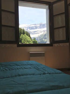 G-chambre4-exterieur-garcie-gavarnie-HautesPyrenees