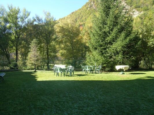 HPG10 - Appart Gèdre_Mme Gabail - Jardin