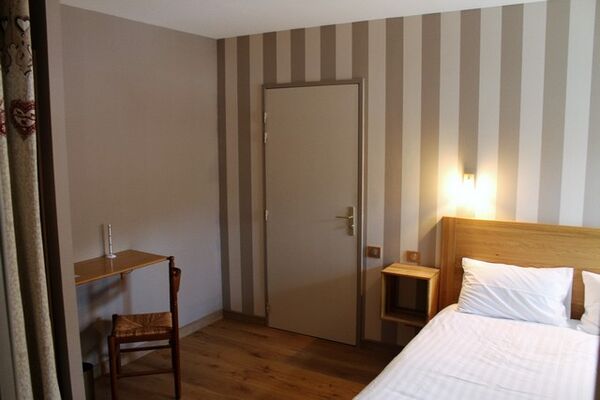 HPH128 - Hôtel de Londres-ch4