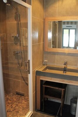 HPH128 - Hôtel de Londres-sdb5