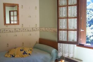 MILLET Marie-Louise 4pers - CHAMBRE 2
