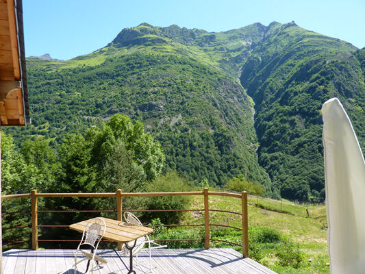 H-terrasse3-lasserre-gedre-HautesPyrenees