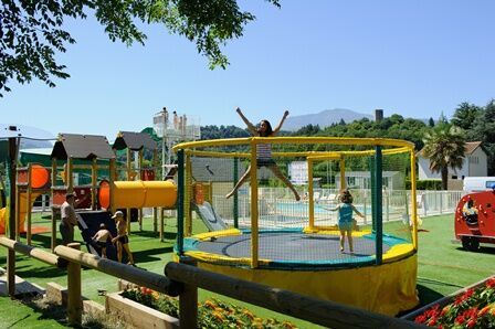 airedejeux2-campinglachataigneraie-arcizansavant-HautesPyrenees