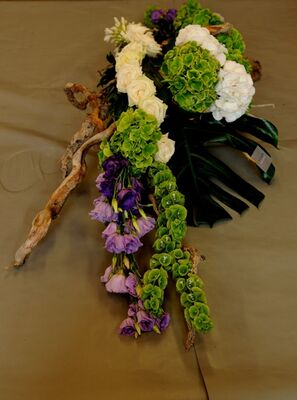 anyfleursbouquetviolet-argelesgazost-HautesPyrenees