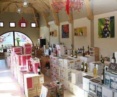 boutique-cavevignau-argelesgazost-HautesPyrenees
