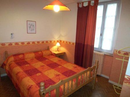 chambre-abbadiecapacite41etage-agosvidalos-HautesPyrenees
