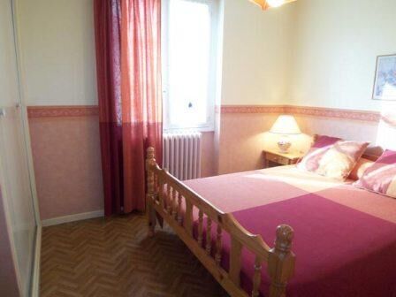 chambre-abbadiecapacite61etage-agosvidalos-HautesPyrenees