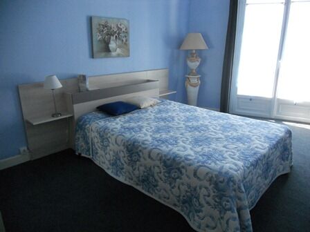 chambre-gueguenespiet2etage-argelesagazost-HautesPyrenees