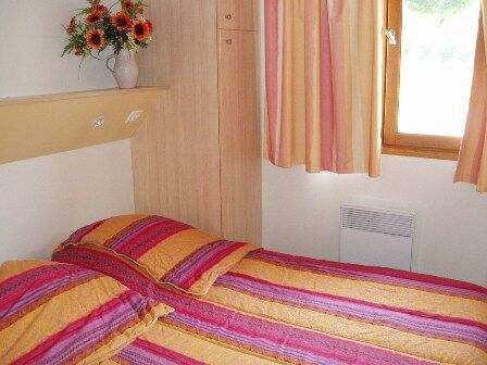 chambre-peffabet-arcizansavant-HautesPyrenees.jpg