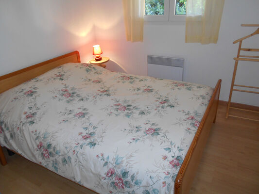 chambre1-boulogne-esquiezesere-HautesPyrenees