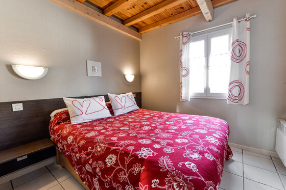 chambre1-catelan-arrensmarsous-HautesPyrenees