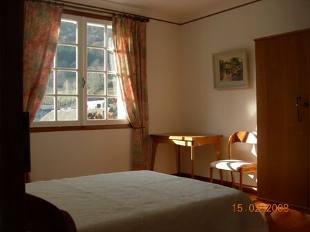 chambre1-claverie-saintsavin-HautesPyrenees