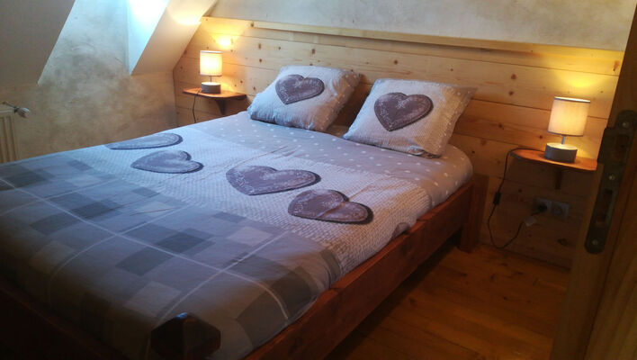 chambre1-forgeau-saintpastous-HautesPyrenees