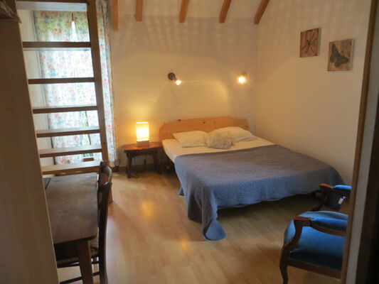chambre1-grangeaubois-viella-HautesPyrenees