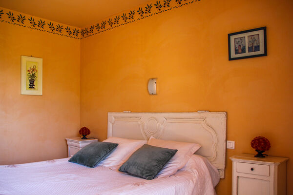 chambre1-leberierot-ouzous-HautesPyrenees