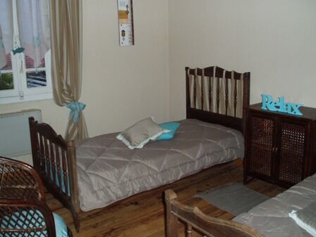 chambre1-longo-argelesgazost-HautesPyrenees
