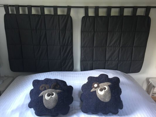 chambre1-maisoncamelat-arrensmarsous-HautesPyrenees