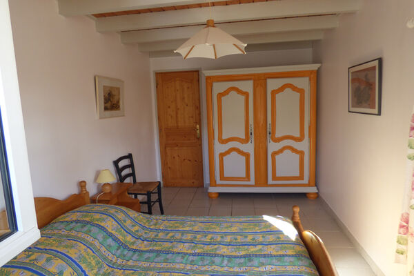 chambre2-valentin-ayzacost-HautesPyrenees