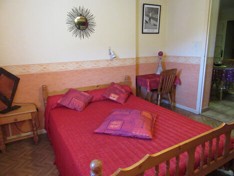 chambre2-abbadie-agosvidalos-HautesPyrenees