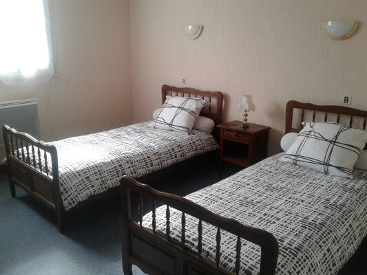chambre2-artigusse-ayrosarbouix-HautesPyrenees
